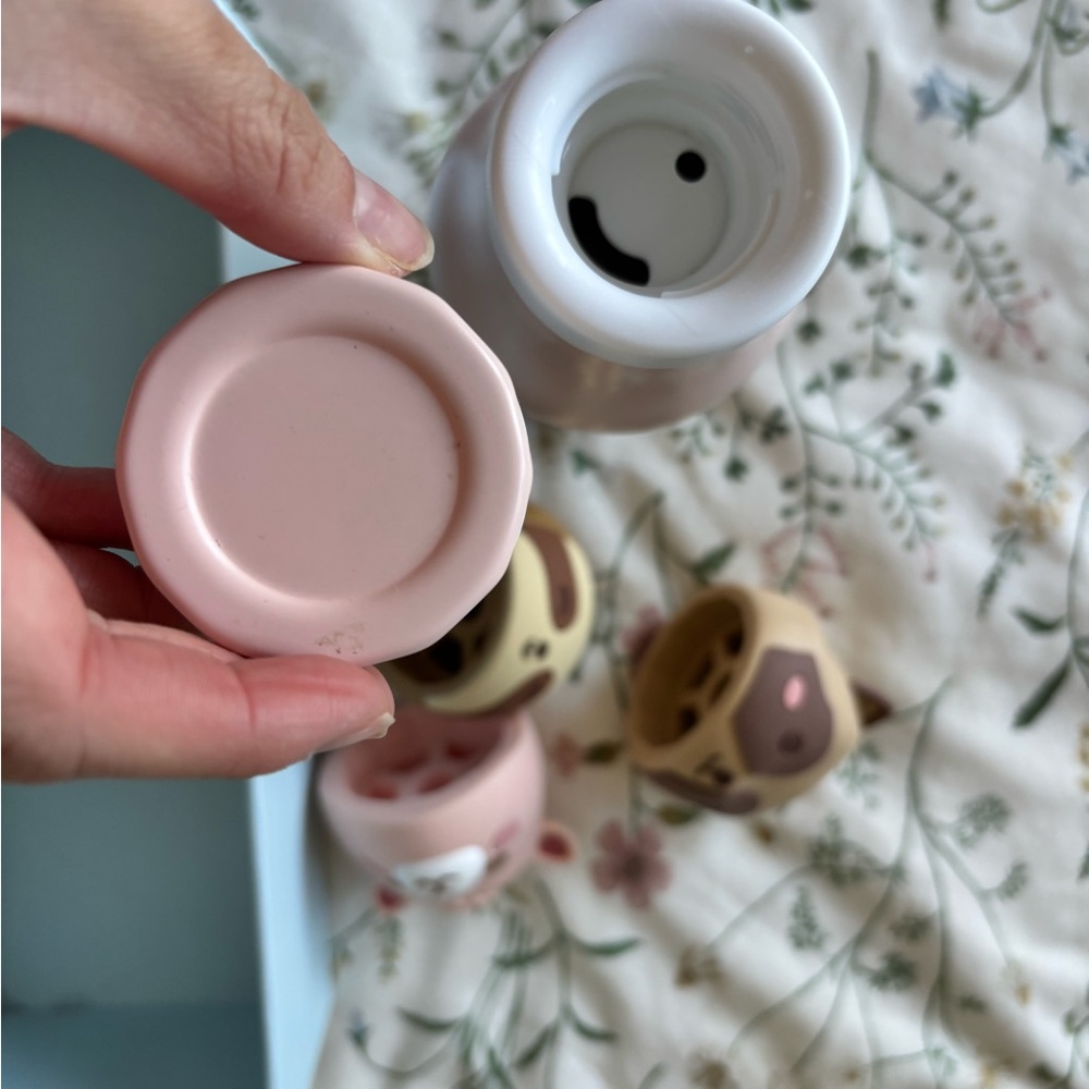 Starbucks China Exclusive! Pink Animal Interchangeable Cap Bottle - Picture 5 of 6